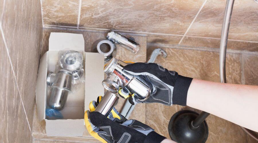 Expert Emergency Roof Repairs services in Greenfield, IL